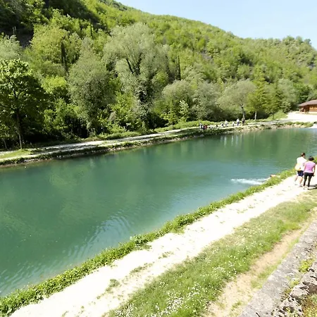 Frühstückspension Dimora Marchesi Di Sellano